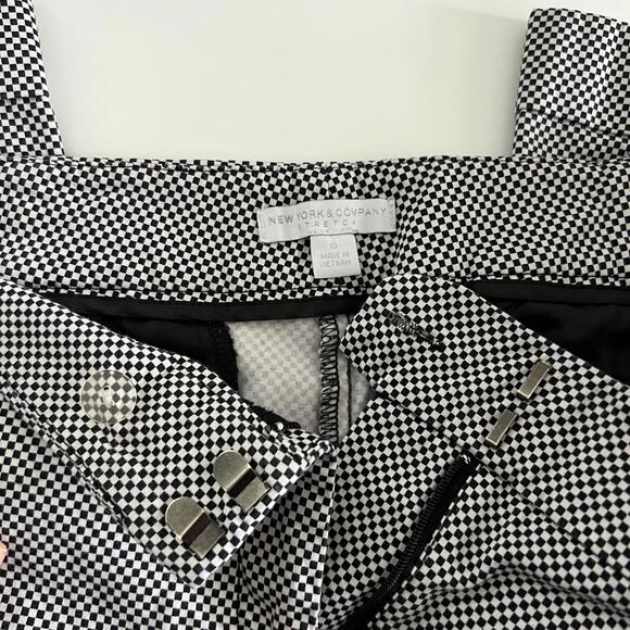 Stylish New York & Company Checkered‎ Trousers - Size 10 - Picture 3 of 6
